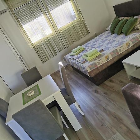 Apartmani Manila, Vauceri, Terme-Popust, Akva Park-Popust, Garazno Mesto Vrnjačka Banja Exterior foto