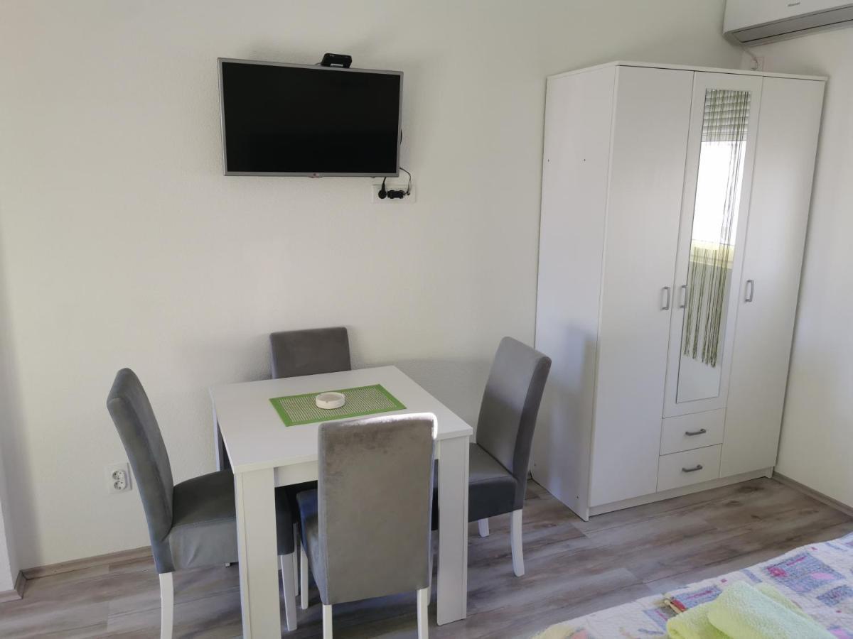 Apartmani Manila, Vauceri, Terme-Popust, Akva Park-Popust, Garazno Mesto Vrnjačka Banja Exterior foto